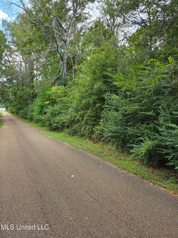 $1,500,000 | 51 Us, Brookhaven, MS 39601