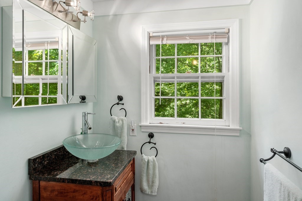 106 Cordaville Road Ashland, MA 01721 - Photo 12 of 14