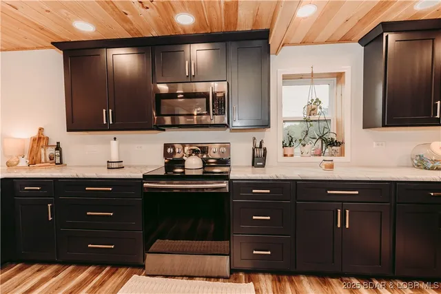 $430,000 | 274 Highway 42 Highway, Dixon, MO 65459