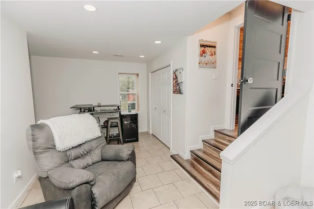 $430,000 | 274 Highway 42 Highway, Dixon, MO 65459