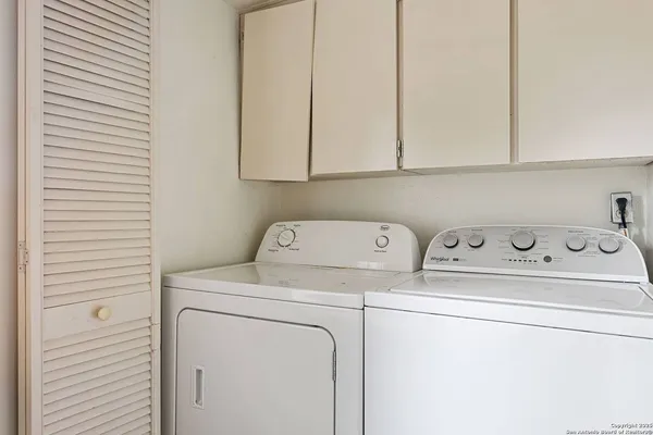 $1,575 | 3102 Eisenhauer Road, Unit 1A, San Antonio, TX 78209