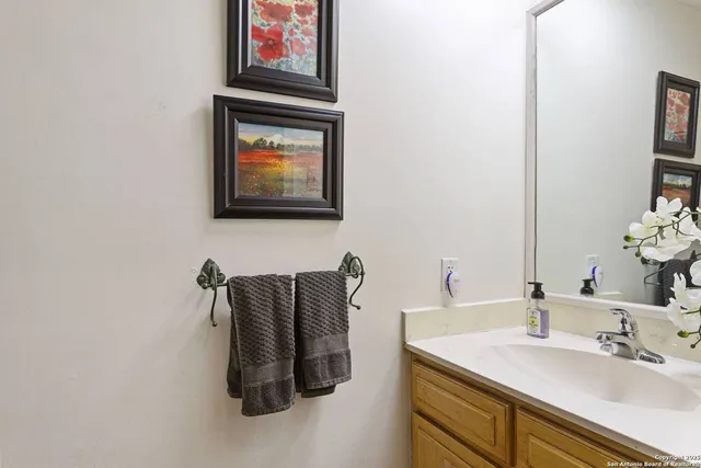 $1,675 | 3102 Eisenhauer Road, Unit 1A, San Antonio, TX 78209