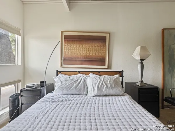 $1,575 | 3102 Eisenhauer Road, Unit 1A, San Antonio, TX 78209