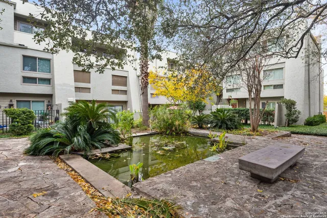 $1,675 | 3102 Eisenhauer Road, Unit 1A, San Antonio, TX 78209