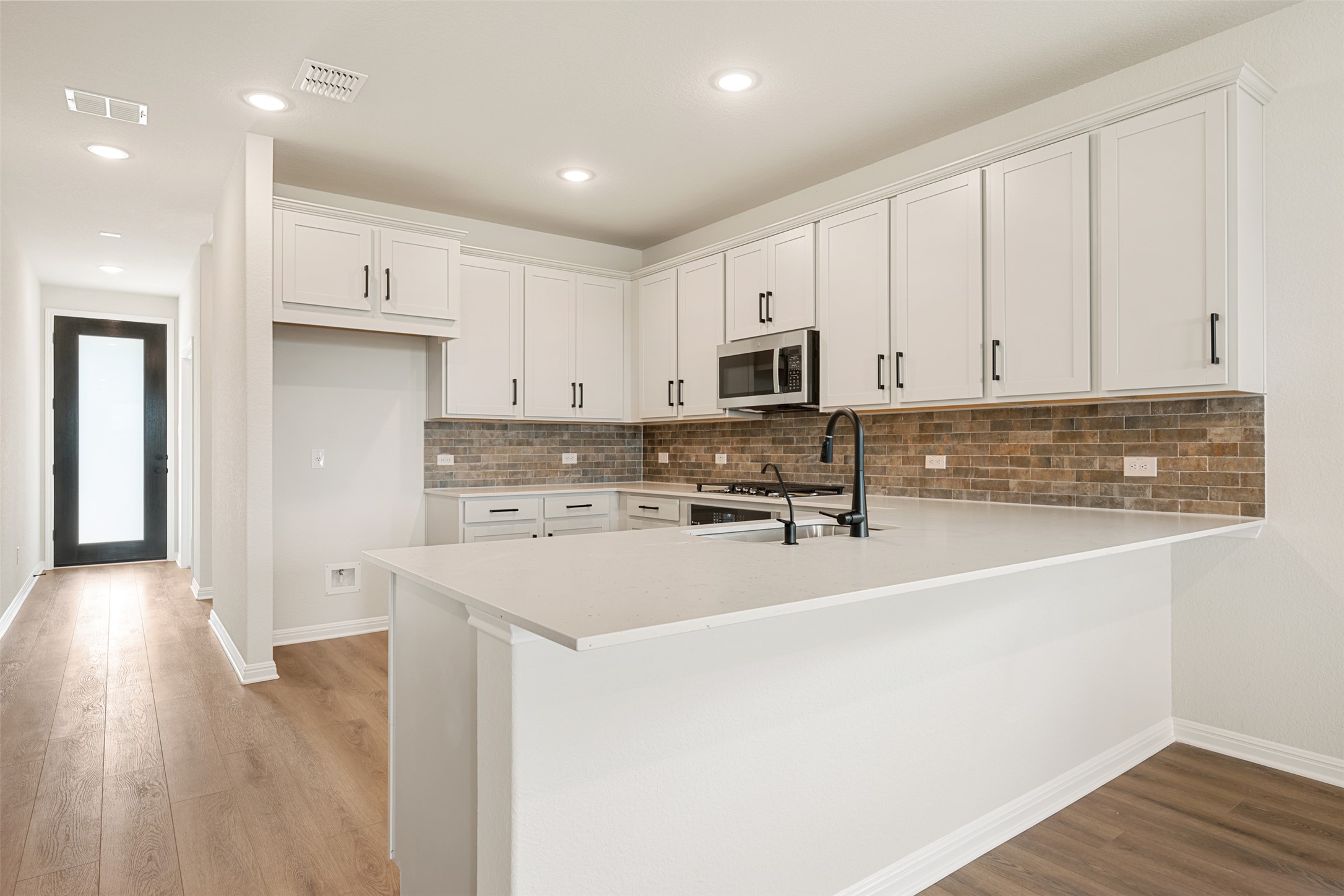 148 Jans Way Georgetown, TX 78626 - Photo 11 of 38