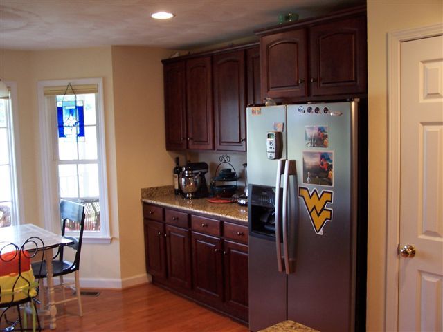 160 Thornblade Way Blue Ridge, VA 24064 - Photo 4 of 8 100_2258