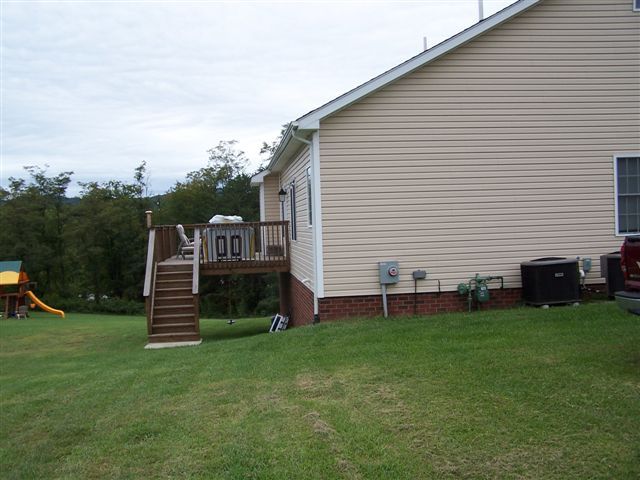 160 Thornblade Way Blue Ridge, VA 24064 - Photo 8 of 8 100_2273