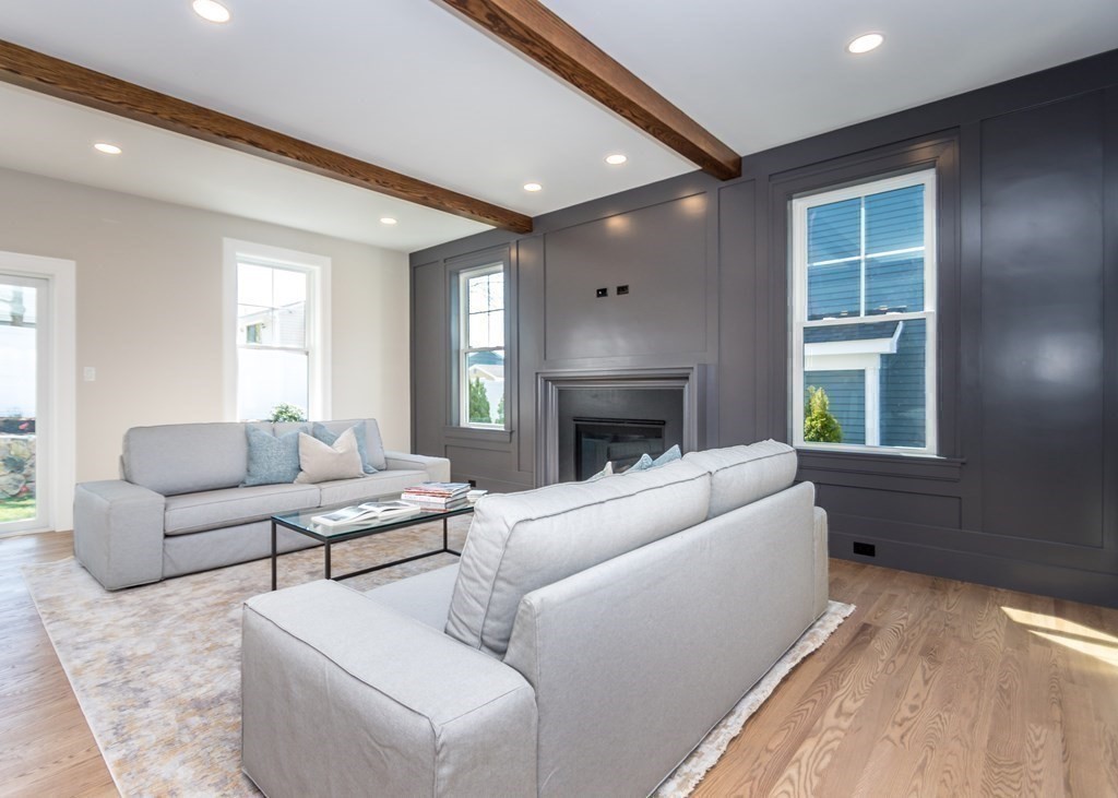 1378 Trapelo Road Waltham, MA 02451 - Photo 11 of 39
