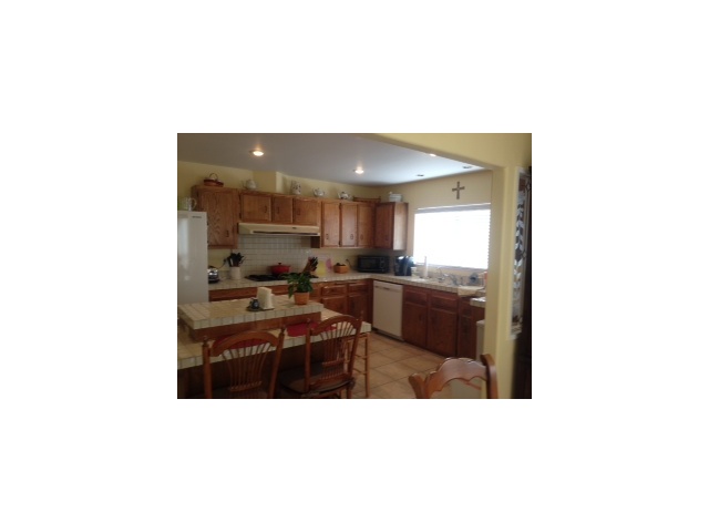 5406 Browning Road Carlsbad, CA 92008 - Photo 7 of 10 Gallery Image 7