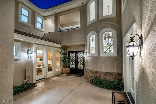 $1,999,999 | 9732 Verlaine Court, Las Vegas, NV 89145