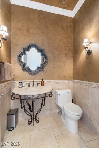 $1,999,999 | 9732 Verlaine Court, Las Vegas, NV 89145