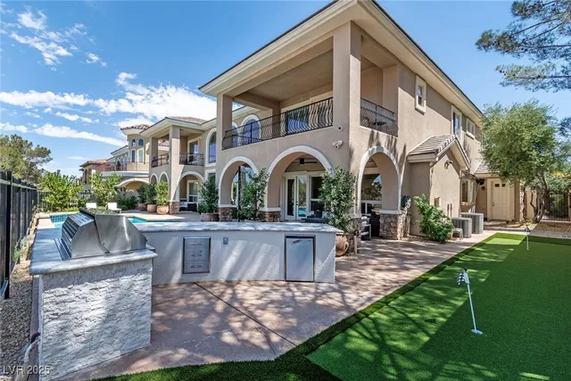 $1,999,999 | 9732 Verlaine Court, Las Vegas, NV 89145