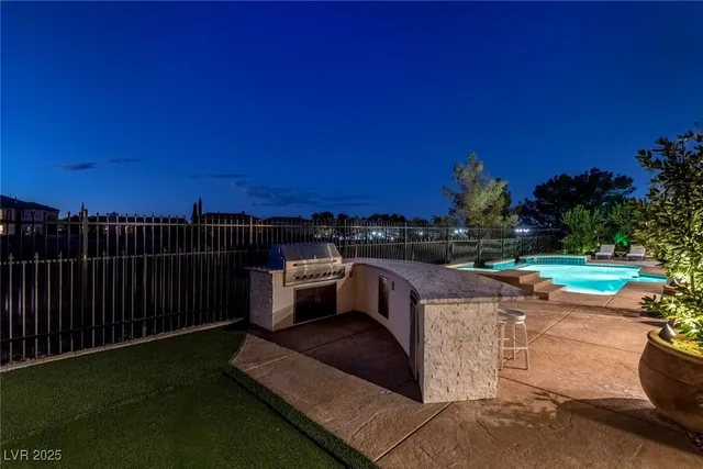 $1,999,999 | 9732 Verlaine Court, Las Vegas, NV 89145