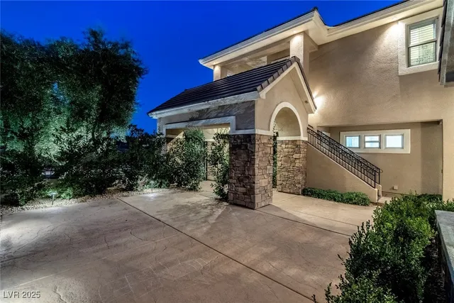$1,999,999 | 9732 Verlaine Court, Las Vegas, NV 89145