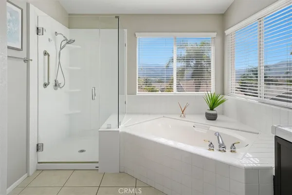 $999,500 | 28223 Bel Monte Court, Canyon Country, CA 91387