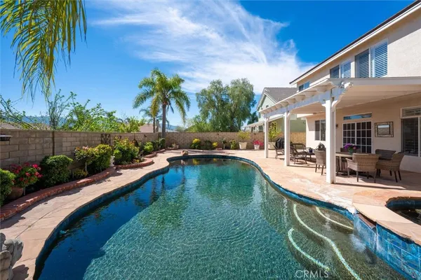 $999,500 | 28223 Bel Monte Court, Canyon Country, CA 91387