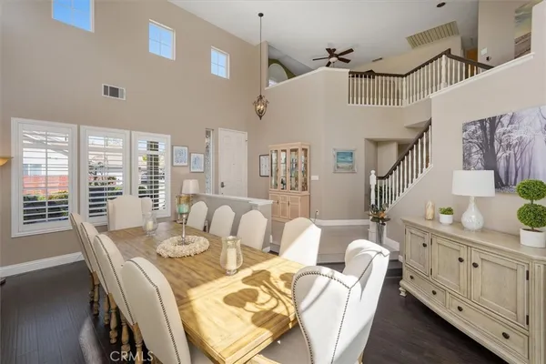 $999,500 | 28223 Bel Monte Court, Canyon Country, CA 91387