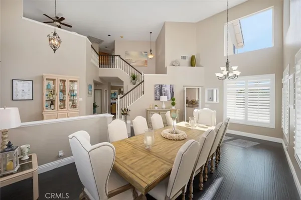 $999,500 | 28223 Bel Monte Court, Canyon Country, CA 91387