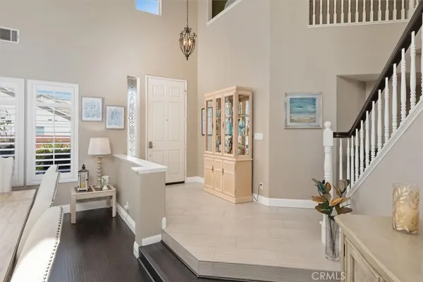 $999,500 | 28223 Bel Monte Court, Canyon Country, CA 91387