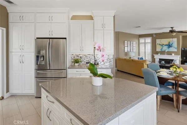 $999,500 | 28223 Bel Monte Court, Canyon Country, CA 91387