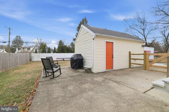 a view of a outdoor space with porch and furniture
