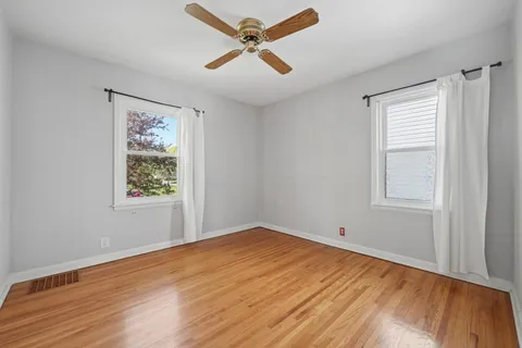 $409,900 | 3109 Oregon Avenue South, St. Louis Park, MN 55426