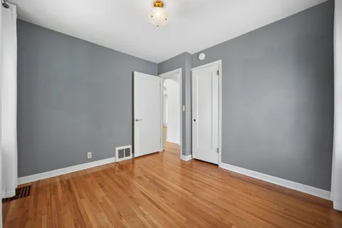 $409,900 | 3109 Oregon Avenue South, St. Louis Park, MN 55426