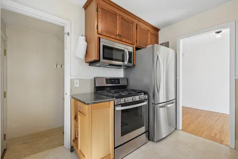 $409,900 | 3109 Oregon Avenue South, St. Louis Park, MN 55426