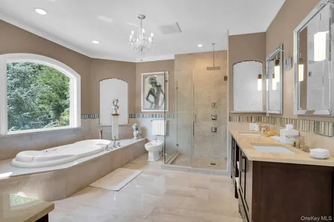 $2,899,000 | 12 Redwood Drive, Dix Hills, NY 11746