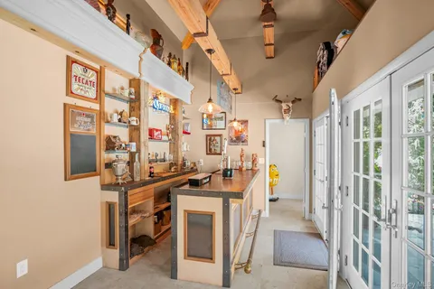 $2,899,000 | 12 Redwood Drive, Dix Hills, NY 11746