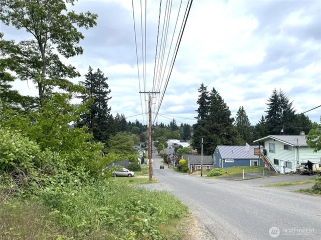 $102,500 | 1303 Times Avenue, Bremerton, WA 98312