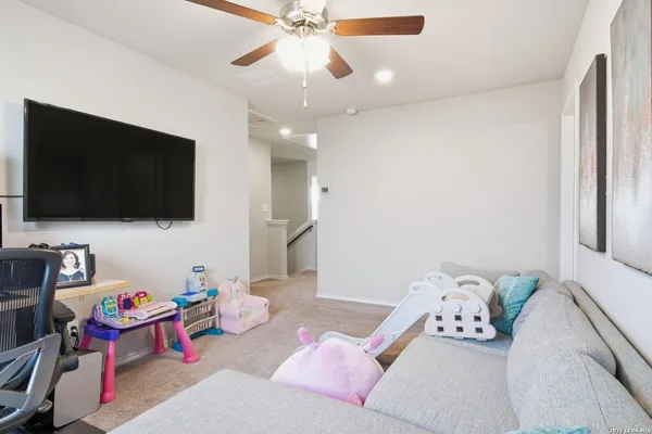 $1,900 | 10626 Briceway Ace, San Antonio, TX 78254