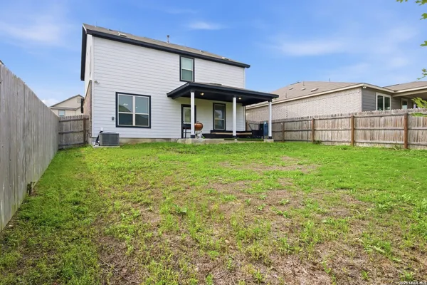 $1,900 | 10626 Briceway Ace, San Antonio, TX 78254