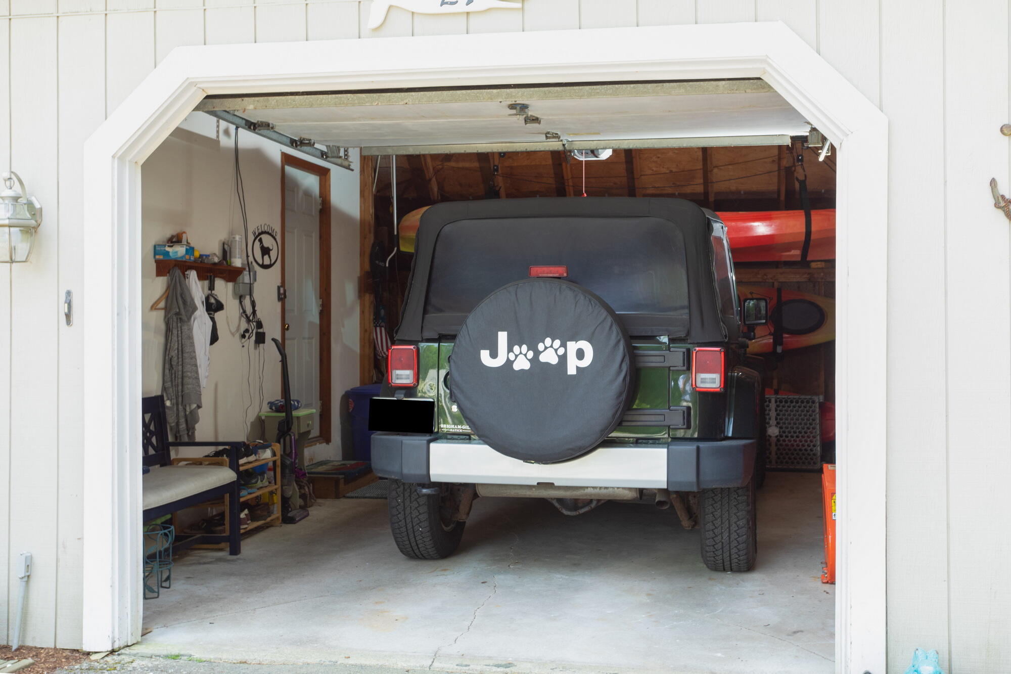 21 Captain Isiah's Road Cotuit, MA 02635 - Photo 40 of 47 a living room with furniture