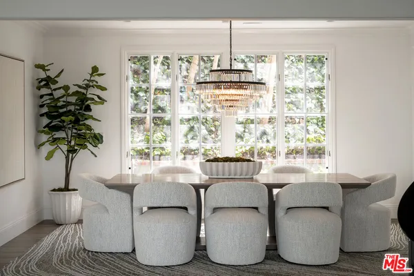 $5,750,000 | 12917 Galewood Street, Studio City, CA 91604