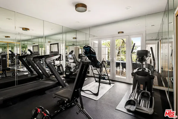 $5,750,000 | 12917 Galewood Street, Studio City, CA 91604