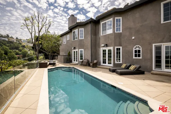 $5,750,000 | 12917 Galewood Street, Studio City, CA 91604