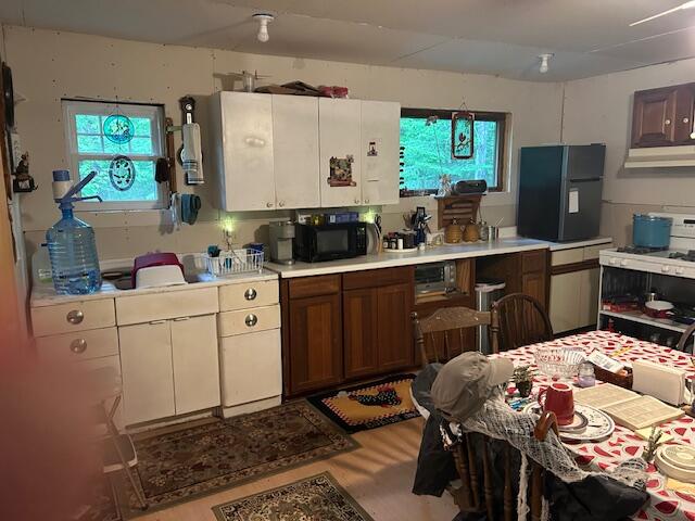 12 Beach View Road Dover-Foxcroft, ME 04426 - Photo 3 of 8 Morris 3