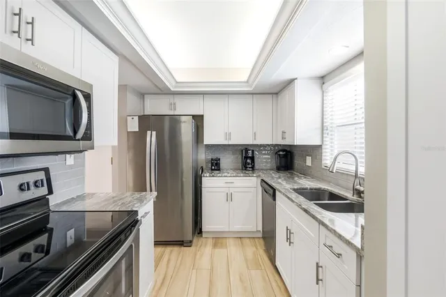 $889,000 | 5970 Midnight Pass Road, Unit 179, Sarasota, FL 34242