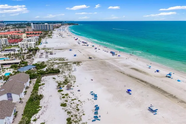 $889,000 | 5970 Midnight Pass Road, Unit 179, Sarasota, FL 34242