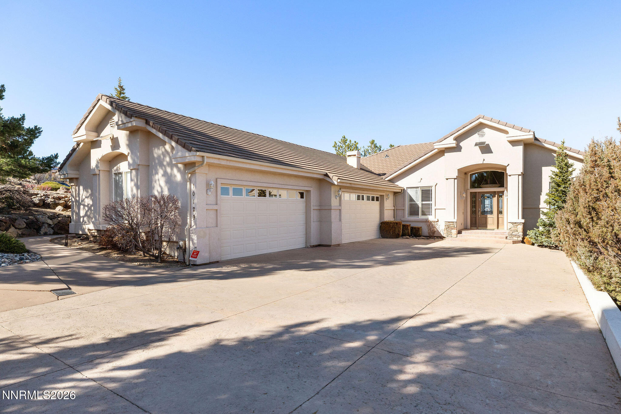 10129 Indian Ridge Drive Reno, NV 89511 - Photo 2 of 50 10129IndianRidgeDr-54