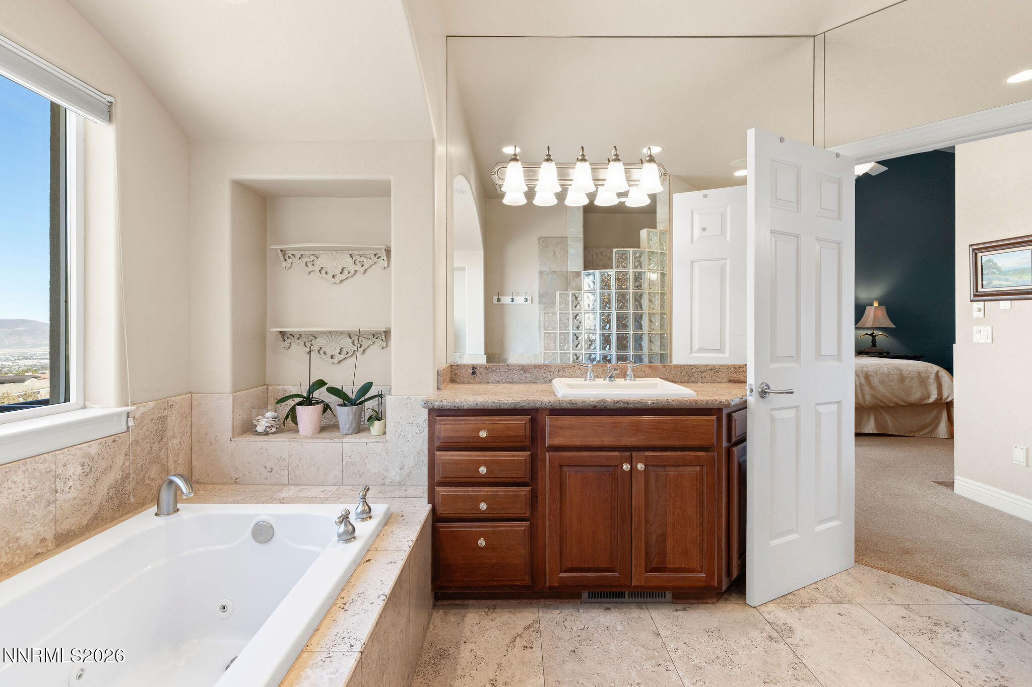 10129 Indian Ridge Drive Reno, NV 89511 - Photo 22 of 50 10129IndianRidgeDr-23