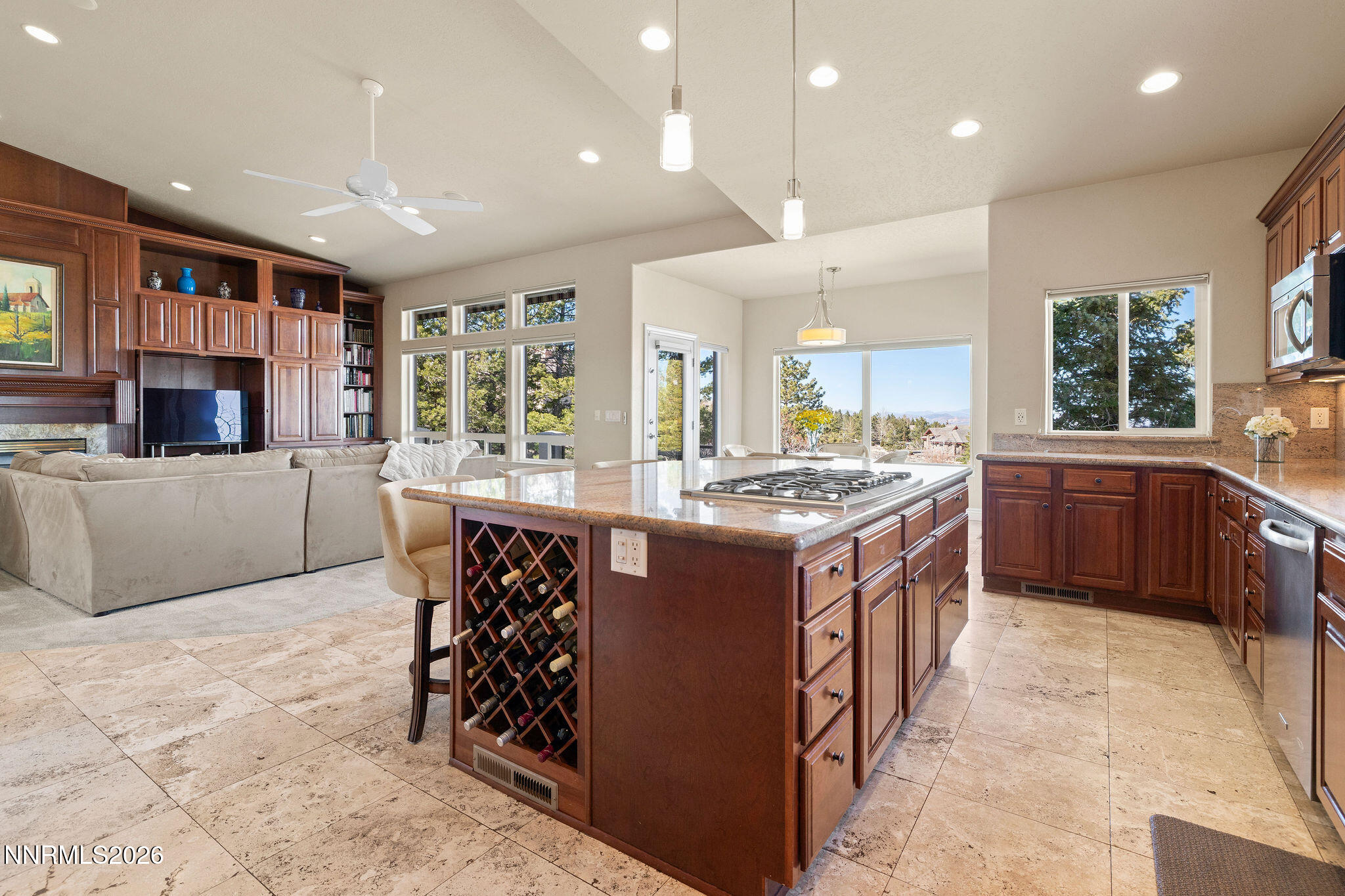 10129 Indian Ridge Drive Reno, NV 89511 - Photo 7 of 50 10129IndianRidgeDr-10