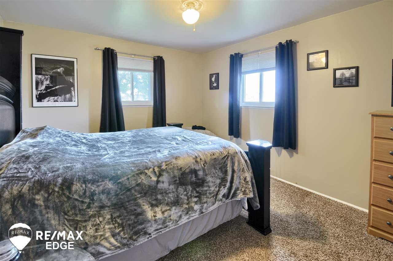 7218 East Bristol Road Davison, MI 48423 - Photo 11 of 22 31387126-10.JPG