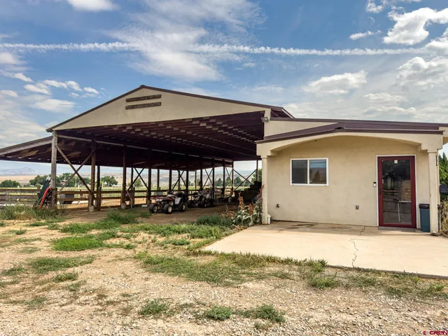 $2,650,000 | 33059 J Road, Hotchkiss, CO 81419