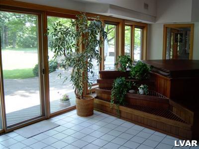 2365 Riverbend Road Allentown, PA 18103 - Photo 13 of 24 Gallery Image 13