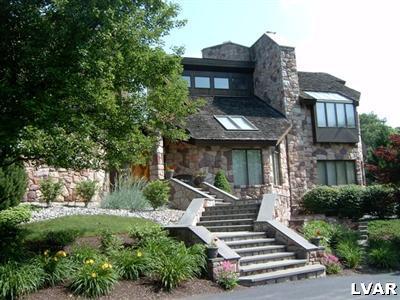 2365 Riverbend Road Allentown, PA 18103 - Photo 2 of 24 Gallery Image 2