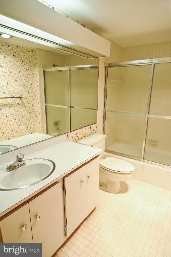 12 Roland Mews, Unit R212 Baltimore, MD 21210 - Photo 15 of 30 Bath