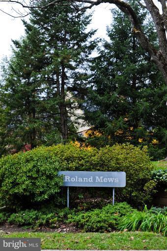 12 Roland Mews, Unit R212 Baltimore, MD 21210 - Photo 23 of 30 Community