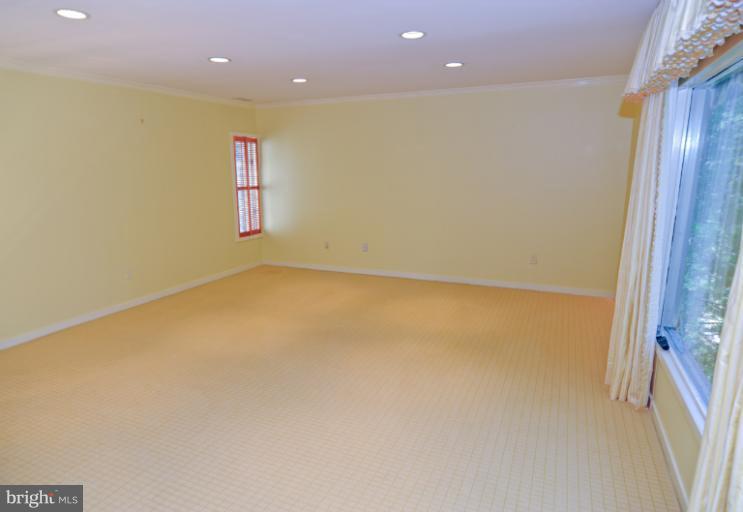 12 Roland Mews, Unit R212 Baltimore, MD 21210 - Photo 28 of 30 Bedroom (Master)